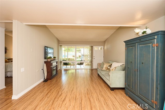 Detail Gallery Image 17 of 43 For 1570 Homewood 115d 115d,  Seal Beach,  CA 90740 - 1 Beds | 1 Baths