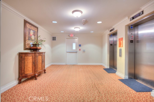 Detail Gallery Image 4 of 41 For 580 W Main #302,  Alhambra,  CA 91801 - 2 Beds | 2 Baths