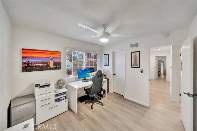 Detail Gallery Image 45 of 57 For 21733 Vintage, Chatsworth,  CA 91311 - 3 Beds | 2/1 Baths