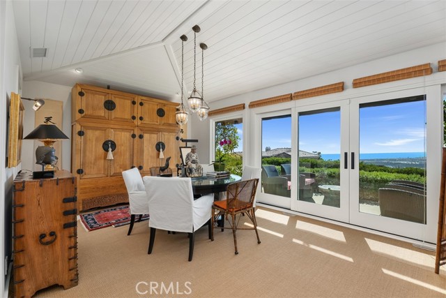 207 Calle Rica, San Clemente CA: https://media.crmls.org/medias/b1d8634a-281d-4aa3-96e2-4397d1486190.jpg