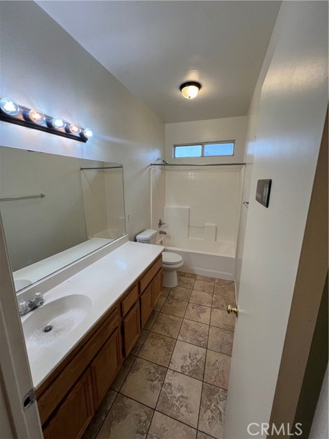 Detail Gallery Image 20 of 27 For 43573 Savannah, Hemet,  CA 92544 - 4 Beds | 2 Baths
