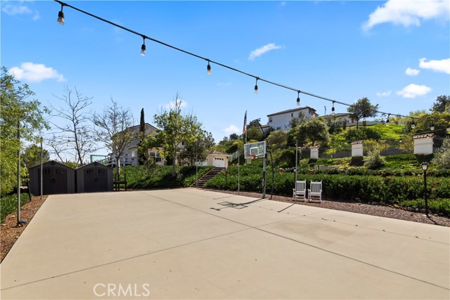 Detail Gallery Image 56 of 66 For 380 Highland Oaks Ct, Fallbrook,  CA 92028 - 5 Beds | 4/1 Baths