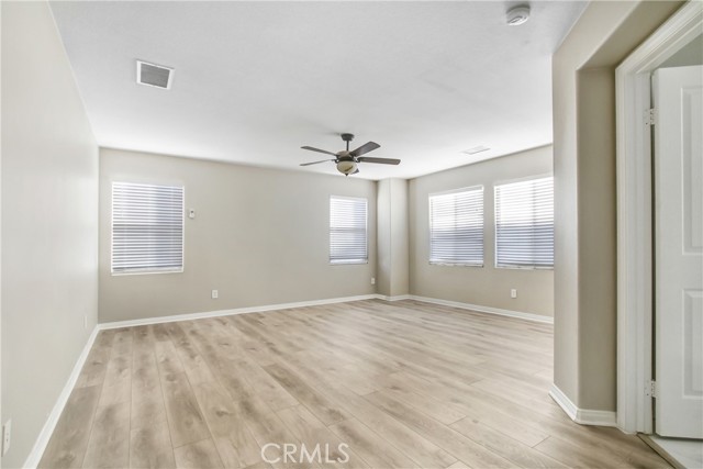Image 15 of 44 For 32373 Whispering Willow Drive