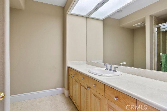 5 Ebony Glade, Laguna Niguel CA: https://media.crmls.org/medias/b1dcde49-08ff-4e02-aea4-6febe99ab9b1.jpg