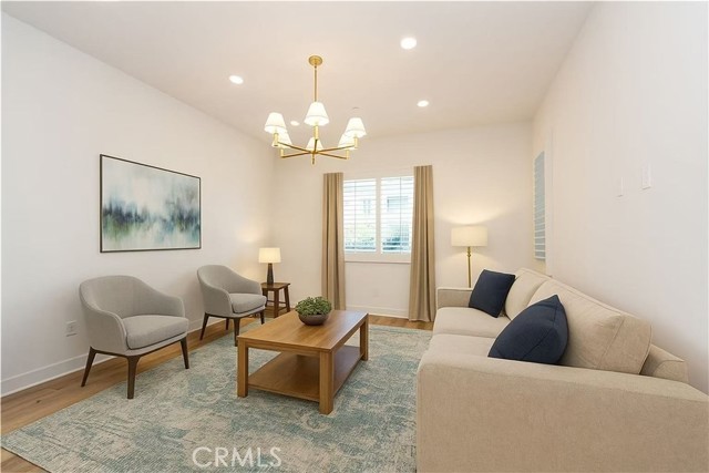 Detail Gallery Image 5 of 40 For 106 Culture, Irvine,  CA 92618 - 4 Beds | 2/2 Baths