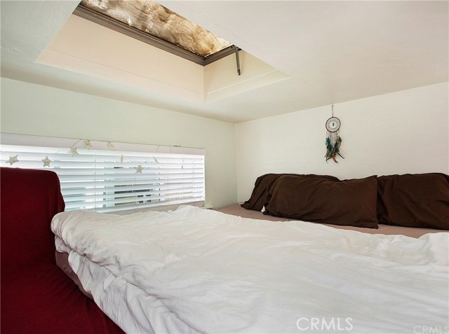 Detail Gallery Image 9 of 14 For 104 Welcome Lane, Seal Beach,  CA 90740 - 1 Beds | 1 Baths