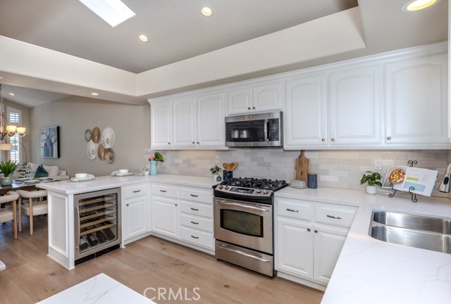 8421 Deepcliff Dr., Huntington Beach CA: https://media.crmls.org/medias/b1dd40d0-e0cf-41a3-b44a-3e0d0b63ea36.jpg