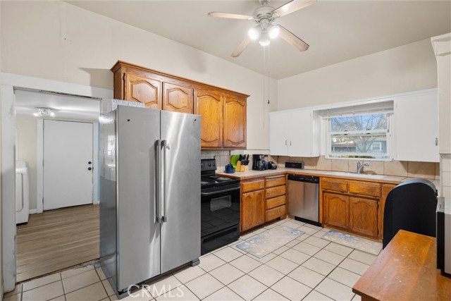 Detail Gallery Image 14 of 42 For 855 Johnson, Red Bluff,  CA 96080 - 4 Beds | 2 Baths