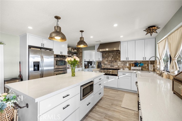 29740 Nogues Road, Nuevo CA: https://media.crmls.org/medias/b1dd8cce-1e9e-4ab9-85e5-88fe50ece0cc.jpg