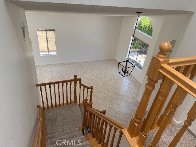 Detail Gallery Image 16 of 21 For 22312 Oxford Ln, Saugus,  CA 91350 - 4 Beds | 3 Baths