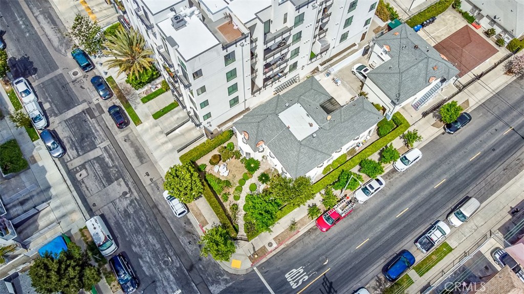 1056 S Serrano, Los Angeles, CA 90006