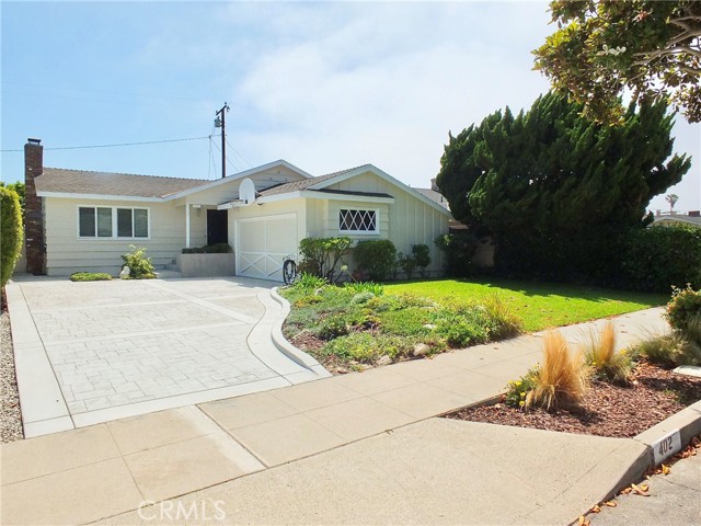 402 Avenue E, Redondo Beach, California 90277, 3 Bedrooms Bedrooms, ,2 BathroomsBathrooms,Residential,Sold,Avenue E,SB21162961