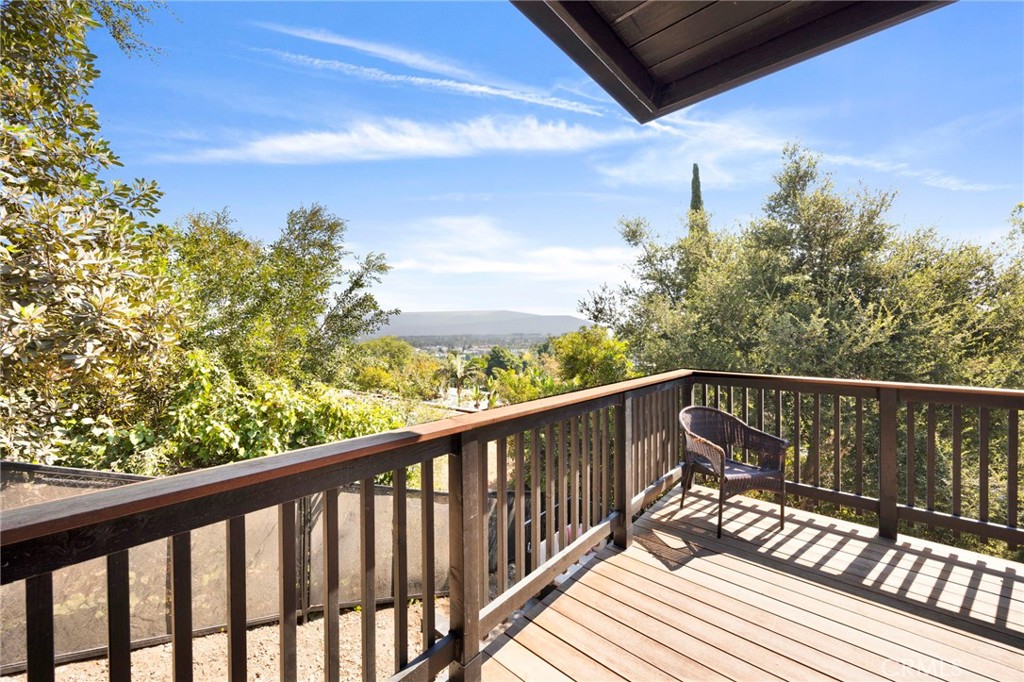 MLS #SR25248992 image #16