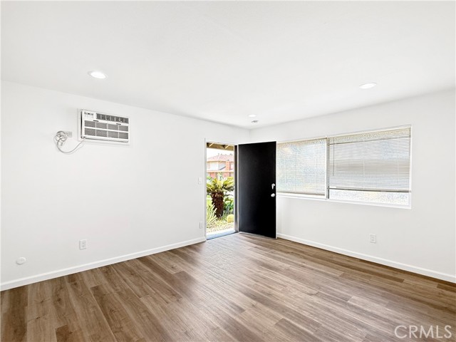 Detail Gallery Image 3 of 3 For 18222 Mandarin Ln #E,  Yorba Linda,  CA 92886 - 0 Beds | 1 Baths