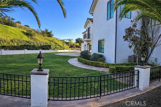 Detail Gallery Image 4 of 30 For 775 Riata Ln, Nipomo,  CA 93444 - 4 Beds | 4/1 Baths