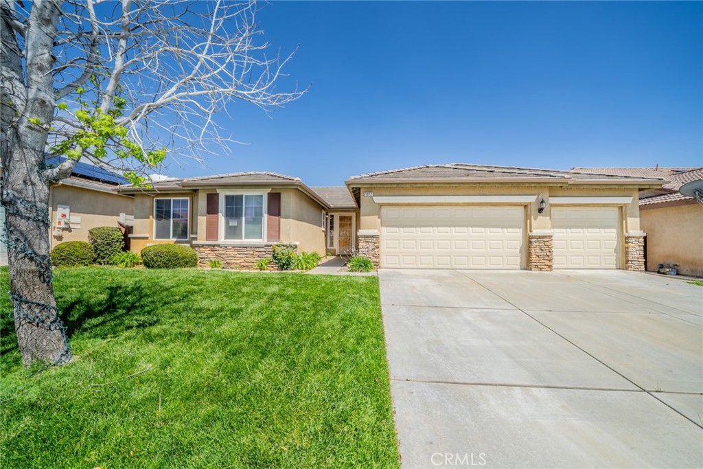1072 Willow Moon