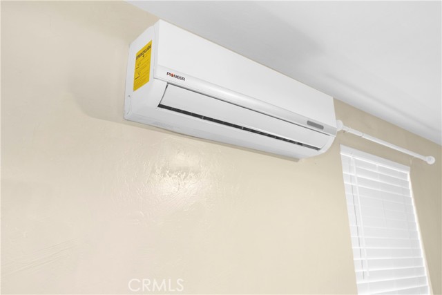 135 S Alfred Street, Coalinga CA: https://media.crmls.org/medias/b1e05986-ca49-4916-ac31-3d901dc82985.jpg