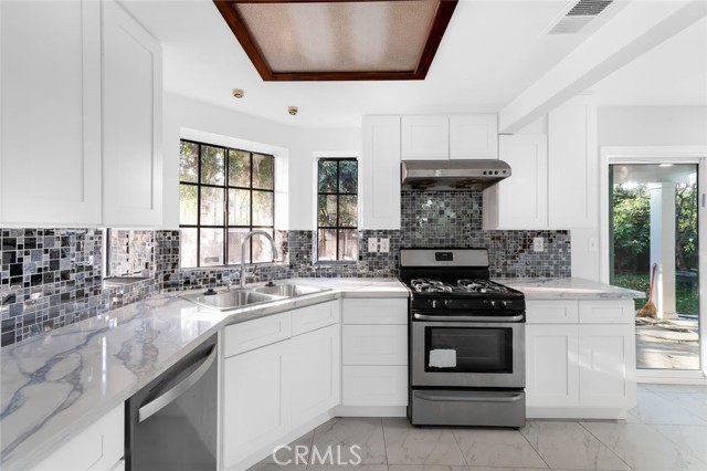 Detail Gallery Image 11 of 18 For 1706 Del Mar Ave, Rosemead,  CA 91770 - 4 Beds | 3 Baths