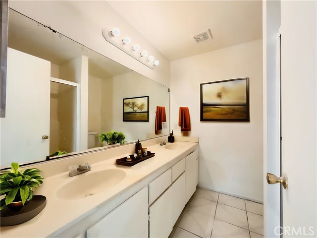 15957 Randall Avenue, Fontana, California 92335, 3 Bedrooms Bedrooms, ,2 BathroomsBathrooms,Single Family Residence,For Sale,Randall,MB24044600