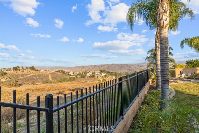 8086 Soft Winds, Corona, California 92883, 3 Bedrooms Bedrooms, ,2 BathroomsBathrooms,Residential Purchase,For Sale,Soft Winds,PW21262455