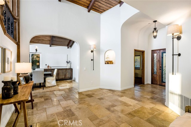 Detail Gallery Image 9 of 57 For 2838 via Amapola, San Clemente,  CA 92673 - 6 Beds | 3/1 Baths