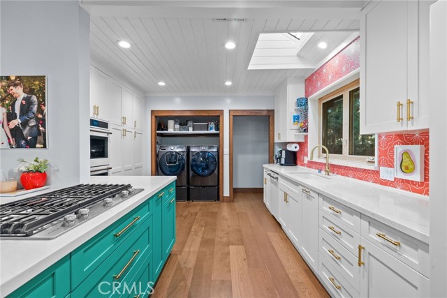 1719 Monte Vista Street, Pasadena CA: https://media.crmls.org/medias/b1e252d7-a16e-49bc-bbf4-334573bc2250.jpg