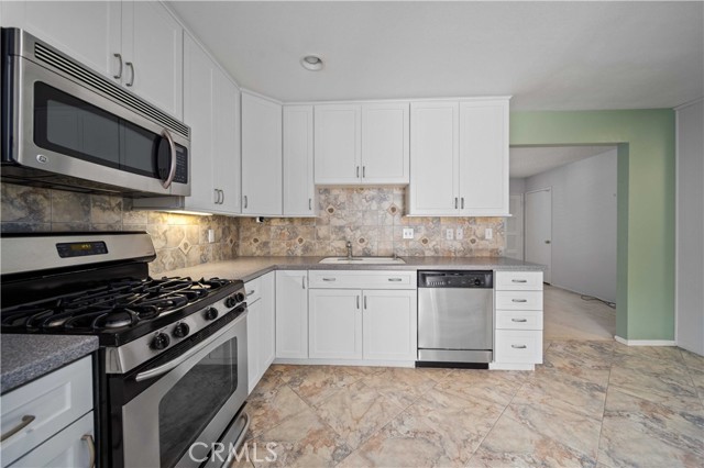 44150 30th W Street, Lancaster CA: https://media.crmls.org/medias/b1e433f7-4a08-41a7-a0e1-4157deeb9f9e.jpg