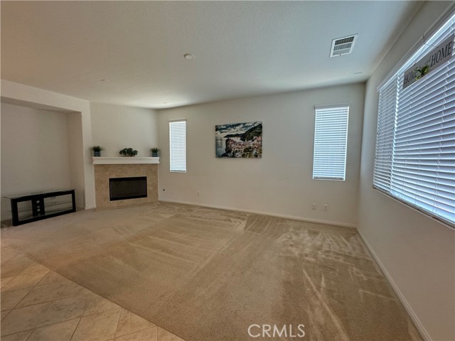 Detail Gallery Image 7 of 8 For 35592 Sainte Foy St, Murrieta,  CA 92563 - 4 Beds | 2/1 Baths