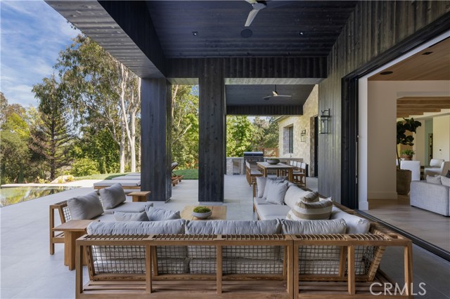 Detail Gallery Image 35 of 41 For 24341 Rolling View Rd, Hidden Hills,  CA 91302 - 7 Beds | 9/2 Baths