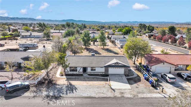 Detail Gallery Image 38 of 45 For 18037 Mondamon, Apple Valley,  CA 92307 - 3 Beds | 2 Baths