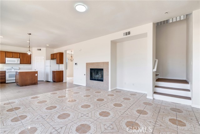 Detail Gallery Image 7 of 22 For 1673 Park Meadows Dr, San Jacinto,  CA 92582 - 5 Beds | 3 Baths