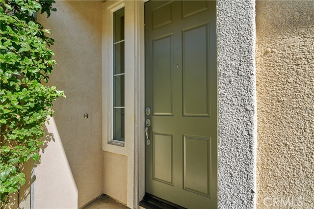 1779 Sarazen, Beaumont CA: https://media.crmls.org/medias/b1e6b5f1-b3f4-4b76-a81a-e8352dbc3e49.jpg