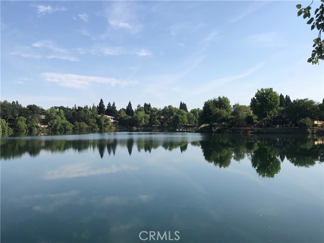 5 Catalina Point Road, Chico CA: https://media.crmls.org/medias/b1e6c859-3025-4d5b-942a-ce35155de31d.jpg