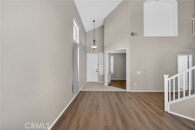 Detail Gallery Image 19 of 58 For 1937 Madera Cir, Corona,  CA 92879 - 4 Beds | 3 Baths