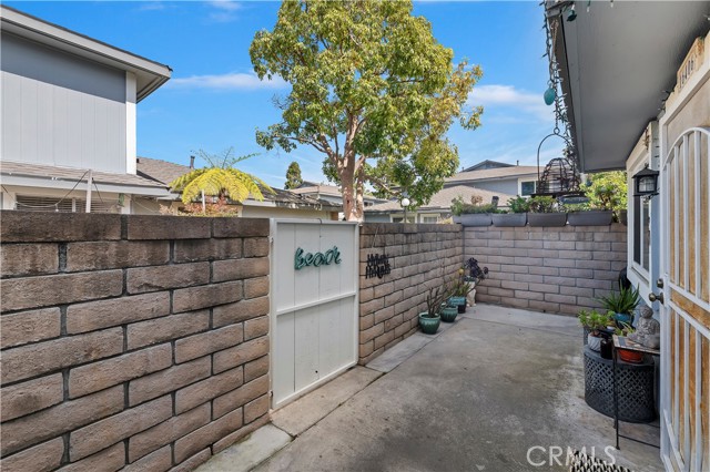 Detail Gallery Image 18 of 26 For 16406 Vista Roma # 115,  Huntington Beach,  CA 92649 - 2 Beds | 1 Baths