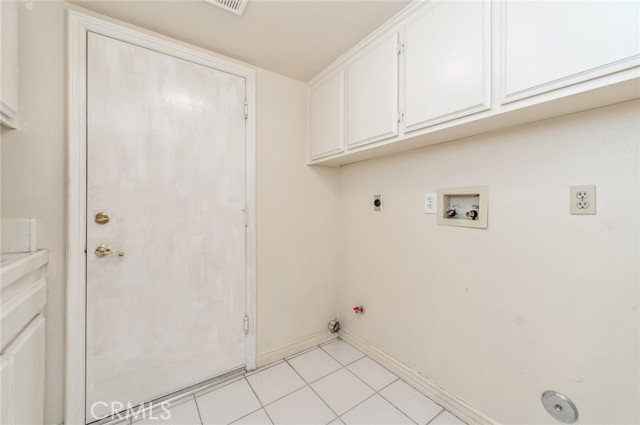 Detail Gallery Image 11 of 54 For 20335 via La Vieja, Yorba Linda,  CA 92887 - 4 Beds | 3 Baths