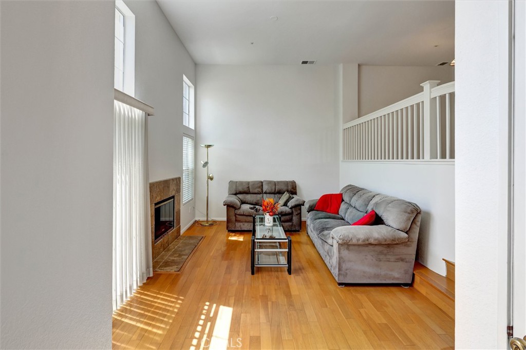 10310 Wateridge - photo 3