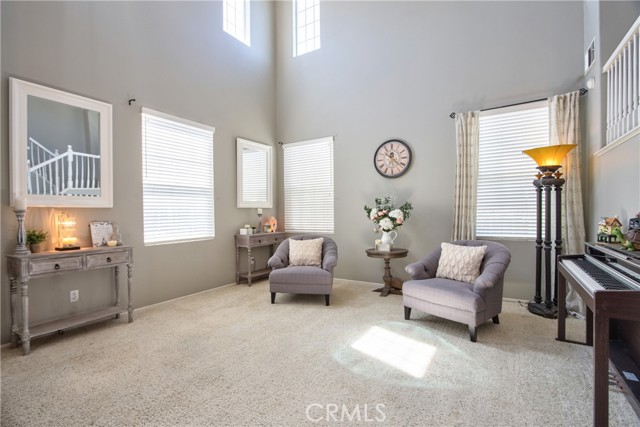Detail Gallery Image 6 of 51 For 39883 S Creek Cir, Murrieta,  CA 92563 - 5 Beds | 3/1 Baths