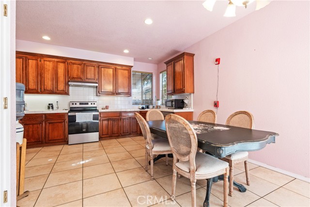 Detail Gallery Image 7 of 31 For 1524 K St, San Miguel,  CA 93451 - – Beds | – Baths