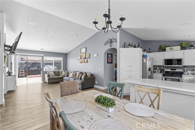 Detail Gallery Image 7 of 35 For 515 5th Ave, Santa Maria,  CA 93458 - 3 Beds | 2 Baths