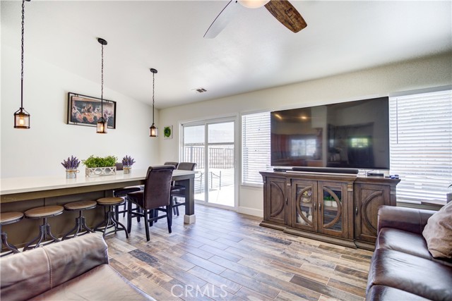 2130 Calle Mirasol, Santa Maria CA: https://media.crmls.org/medias/b1e88335-bbd7-4ad9-903c-c95066704b44.jpg