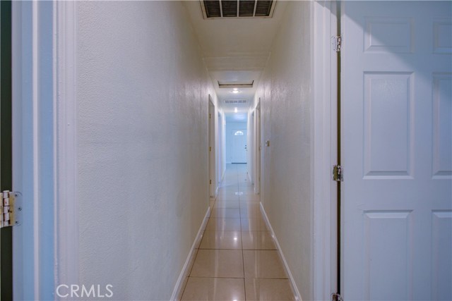 402 La Mesa Street, Merced CA: https://media.crmls.org/medias/b1e88885-54d7-4ba9-86f8-f3bc3b345887.jpg