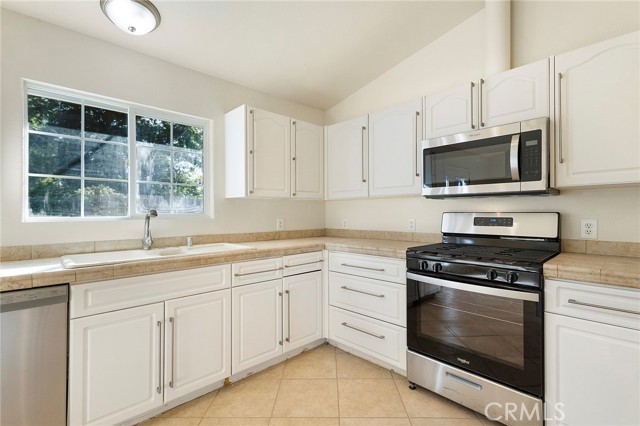 Detail Gallery Image 21 of 40 For 323 Ventura Ave, Gerber,  CA 96035 - 2 Beds | 1 Baths