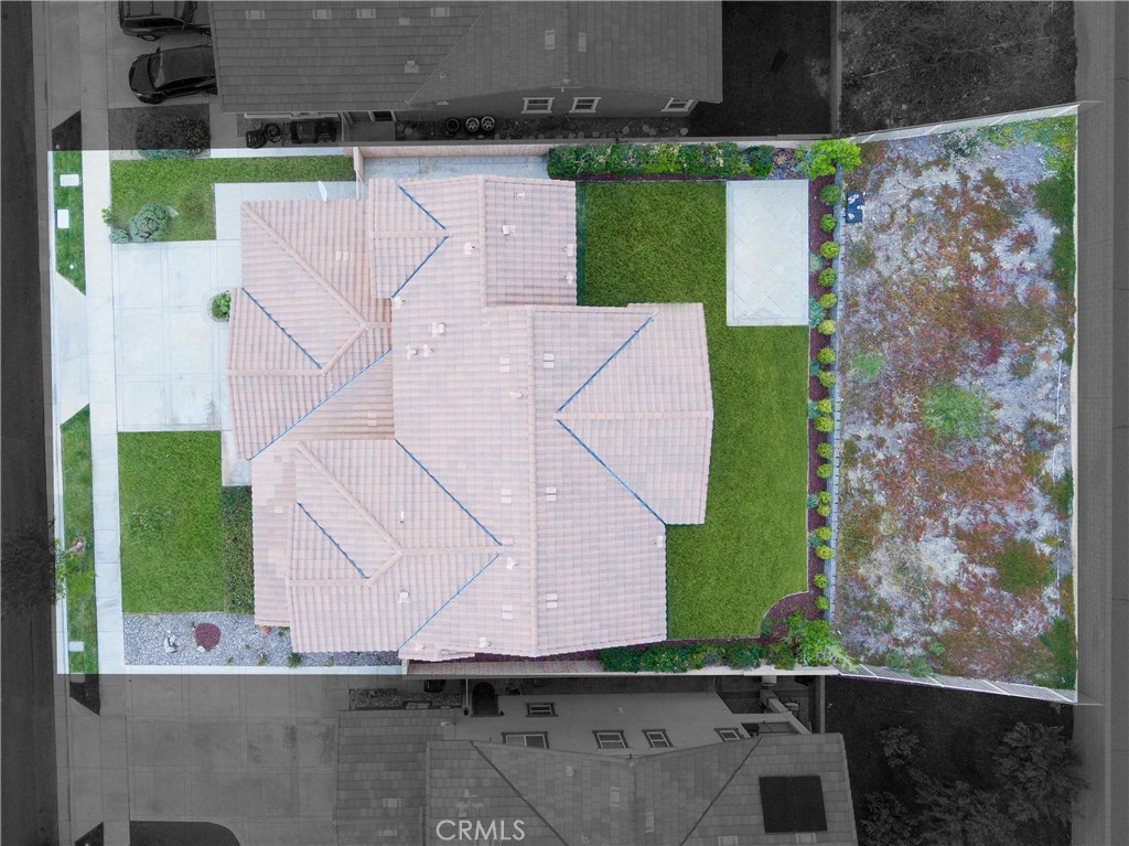 https://media.crmls.org/medias/b1ea11a5-3477-45f7-90b9-77a03b1a5b97.jpg?preset=X-Large