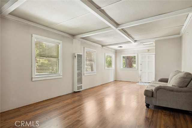 725 Golden, Lake Arrowhead, CA 92352