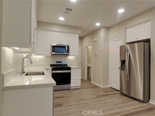 24665 Tesoro Court, Wildomar CA: https://media.crmls.org/medias/b1ea859a-553a-4611-a66d-50ade3b7a8e0.jpg