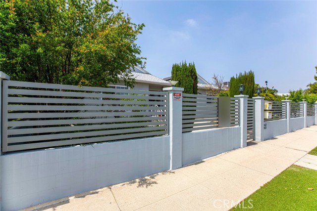 Detail Gallery Image 3 of 22 For 7655 Whitsett Ave, North Hollywood,  CA 91605 - 1 Beds | 1 Baths