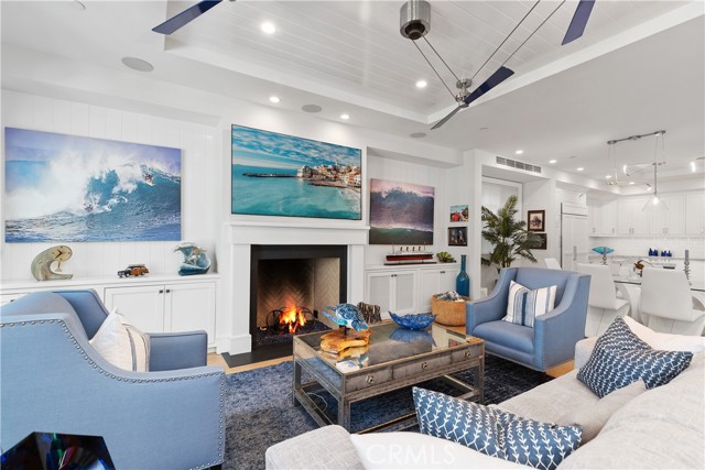 2149 E Ocean Boulevard, Newport Beach CA: https://media.crmls.org/medias/b1eb4a6b-03a2-4ea8-ba9f-0cd767c9ff18.jpg
