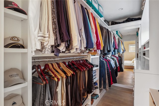 1737 Manhattan Avenue, Hermosa Beach CA: https://media.crmls.org/medias/b1ebdbc8-29a1-4c29-98ec-9789416e8143.jpg