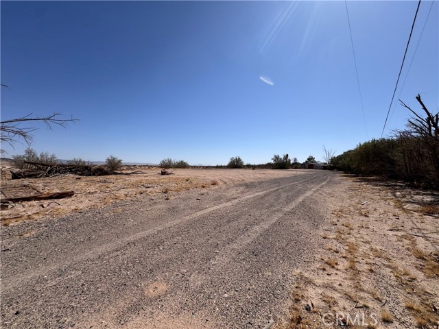 45447 Riverside Road, Newberry Springs CA: https://media.crmls.org/medias/b1ec1922-9c15-48cd-b76e-6dd541467568.jpg
